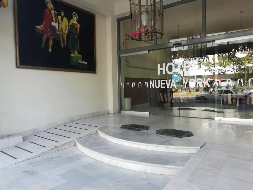 Nueva York Hotel Guadalajara 2*,